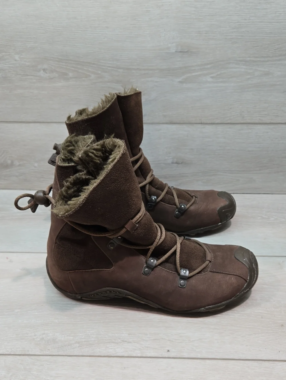 Merrel Forecast Tug Women's Leather Faux-Fur Lined Winter Boots Shoes Sz 9